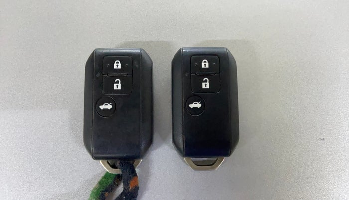 2017 Maruti Dzire ZXI PLUS, Petrol, Manual, 69,433 km, Key Close Up