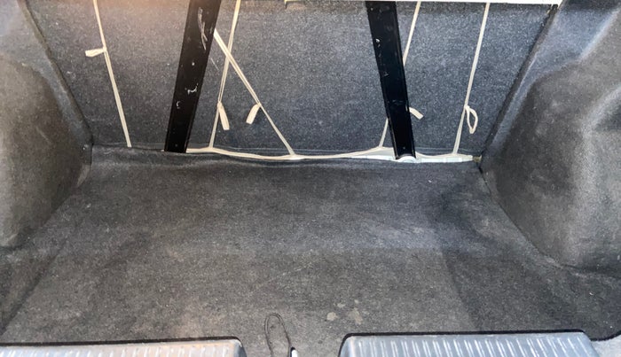 2017 Maruti Dzire ZXI PLUS, Petrol, Manual, 69,433 km, Boot Inside