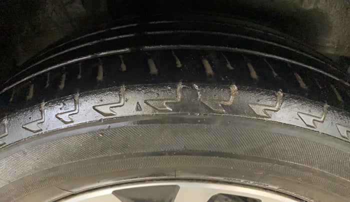 2017 Honda WR-V 1.2L I-VTEC VX MT, Petrol, Manual, 60,452 km, Right Rear Tyre Tread