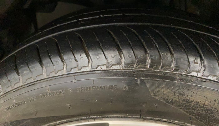 2017 Honda WR-V 1.2L I-VTEC VX MT, Petrol, Manual, 60,452 km, Left Front Tyre Tread