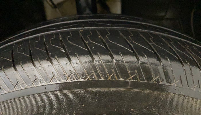 2024 Tata PUNCH ADVENTURE MT CNG , CNG, Manual, 19,654 km, Right Front Tyre Tread