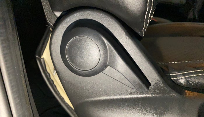 2024 Tata PUNCH ADVENTURE MT CNG , CNG, Manual, 19,654 km, Driver Side Adjustment Panel