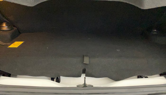 2024 Tata PUNCH ADVENTURE MT CNG , CNG, Manual, 19,654 km, Boot Inside