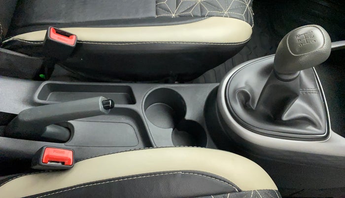2021 Hyundai GRAND I10 NIOS MAGNA 1.2 KAPPA VTVT, Petrol, Manual, 28,891 km, Gear Lever