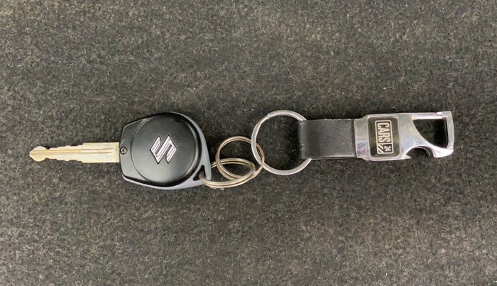 2014 Maruti Wagon R 1.0 VXI, Petrol, Manual, 44,776 km, Key Close Up