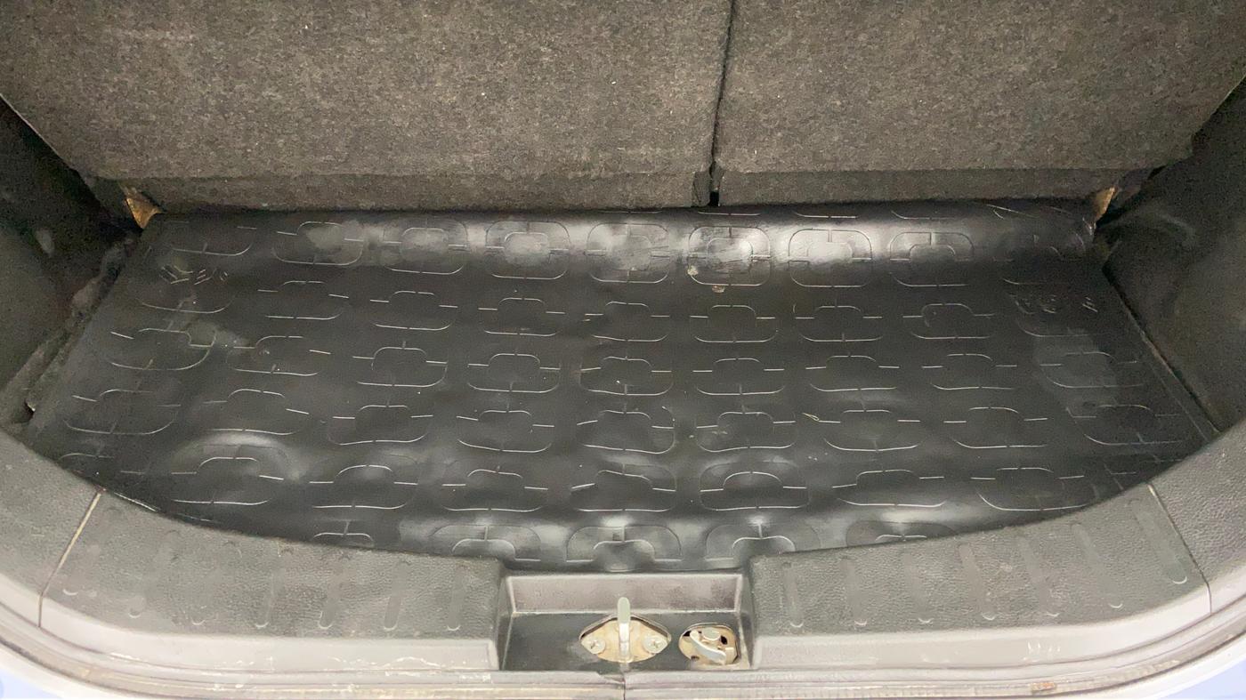 2014 Maruti Wagon R 1.0 VXI, Petrol, Manual, 44,776 km, Boot Inside