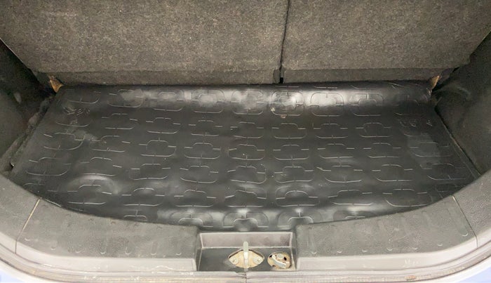 2014 Maruti Wagon R 1.0 VXI, Petrol, Manual, 44,776 km, Boot Inside