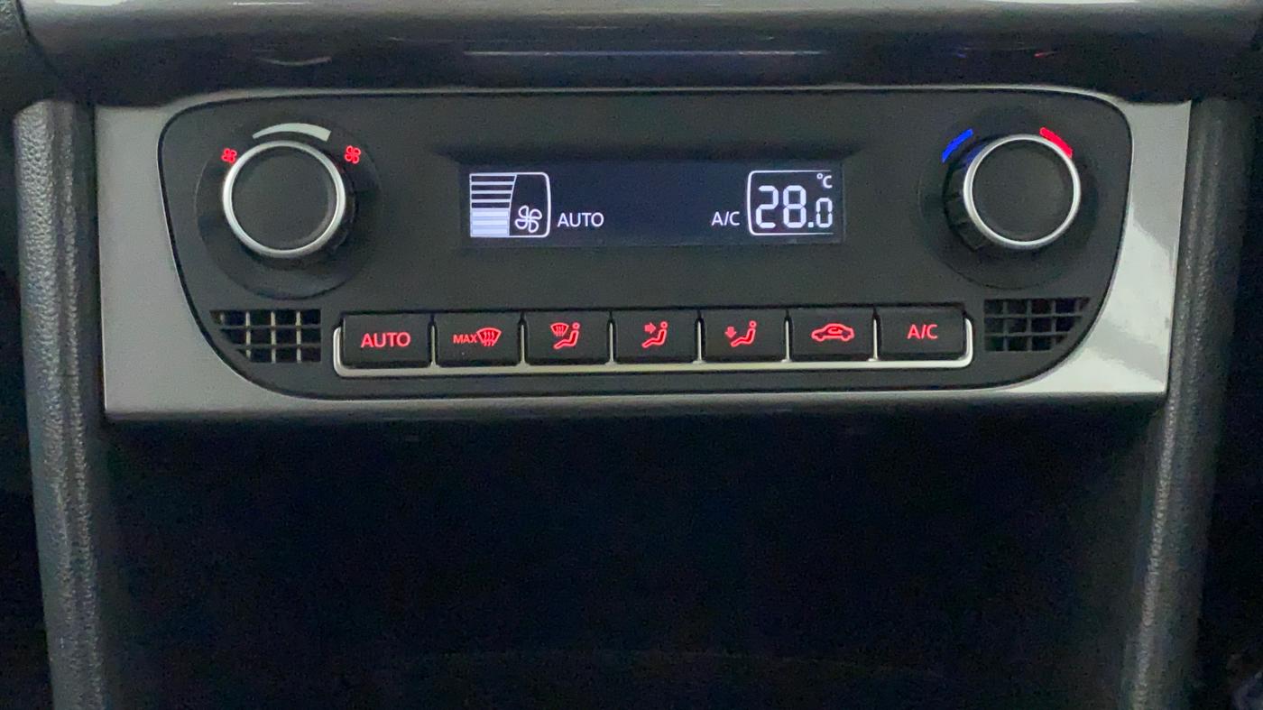 2018 Volkswagen Polo HIGH LINE PLUS 1.0, Petrol, Manual, 48,157 km, Automatic Climate Control