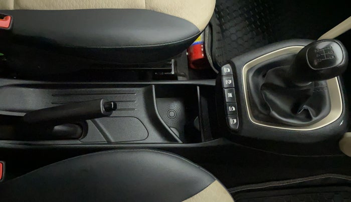 2022 Hyundai NEW SANTRO SPORTZ EXECUTIVE MT CNG, CNG, Manual, 14,138 km, Gear Lever