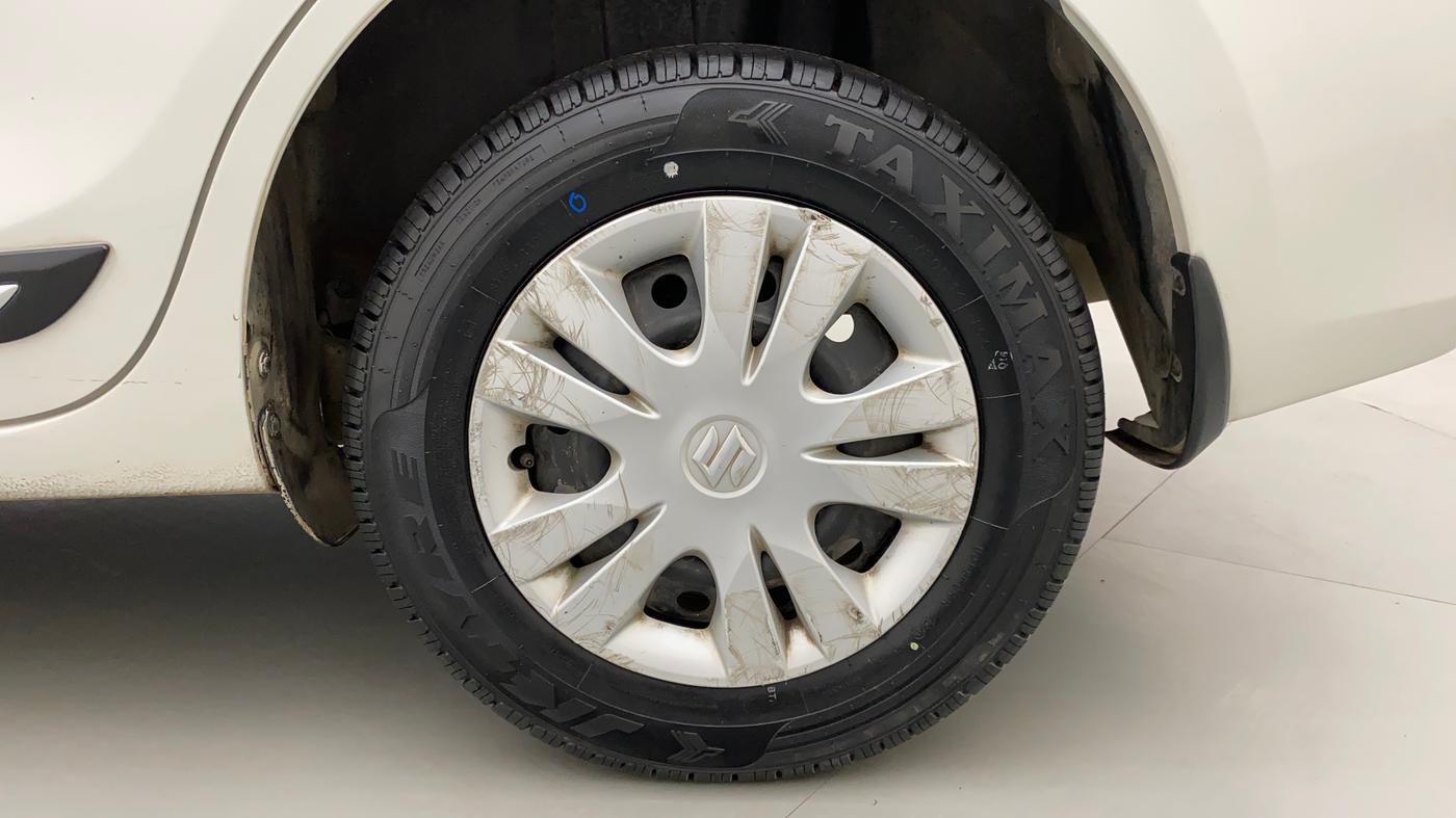 2017 Maruti Dzire VXI AMT, Petrol, Automatic, 31,716 km, Left Rear Wheel