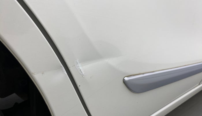 2018 Maruti Dzire ZXI AMT, Petrol, Automatic, 70,547 km, Right quarter panel - Slightly dented