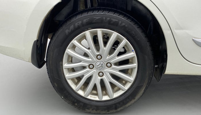 2018 Maruti Dzire ZXI AMT, Petrol, Automatic, 70,547 km, Right Rear Wheel