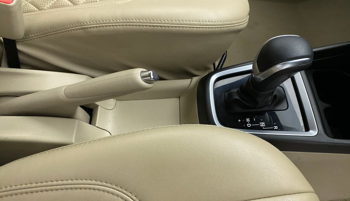 2018 Maruti Dzire ZXI AMT, Petrol, Automatic, 70,547 km, Gear Lever