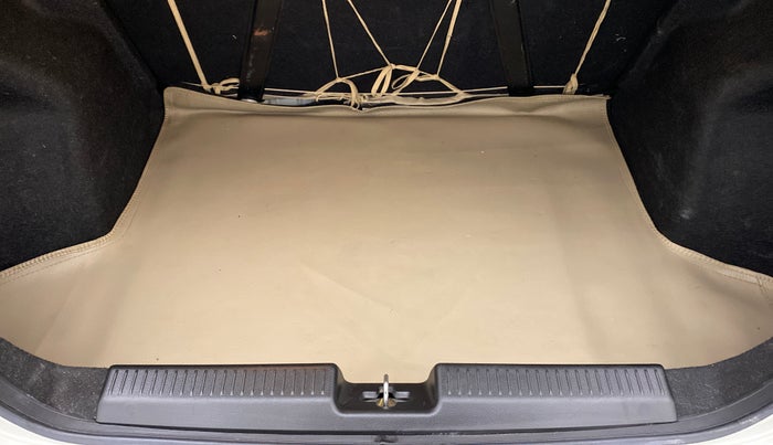 2018 Maruti Dzire ZXI AMT, Petrol, Automatic, 70,547 km, Boot Inside