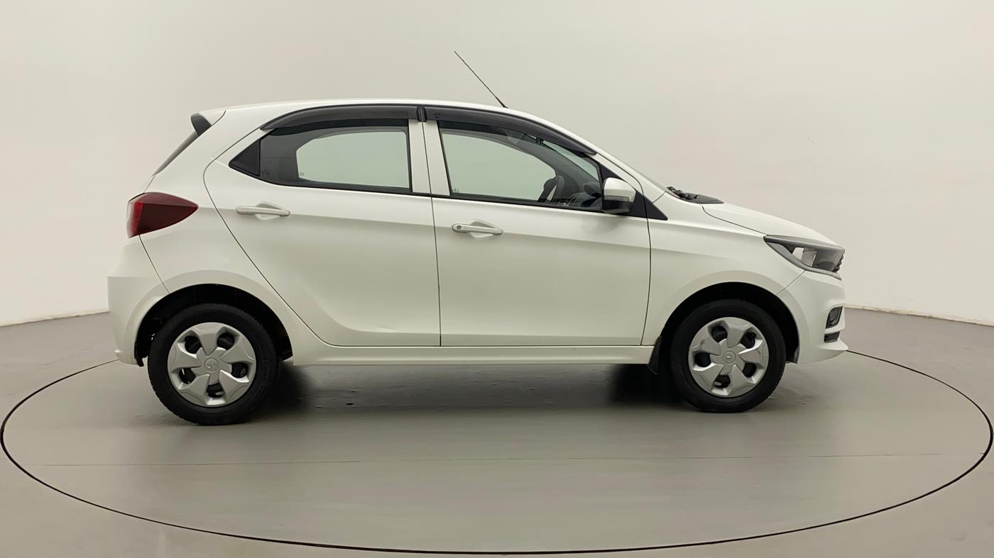 2021 Tata Tiago XT PETROL, Petrol, Manual, 20,843 km, Right Side View
