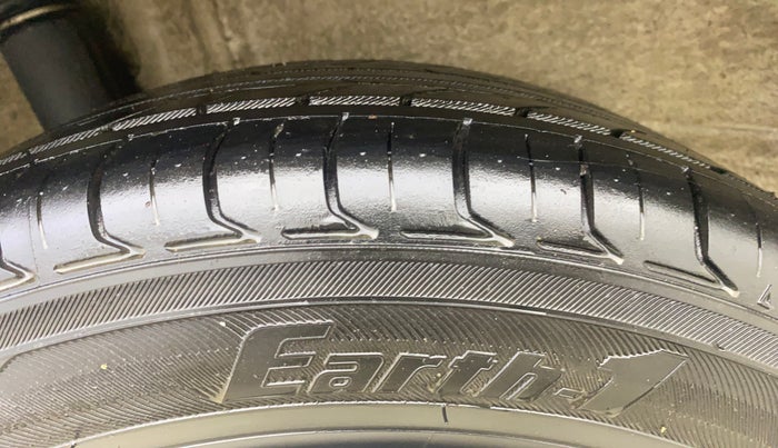 2017 Maruti IGNIS DELTA 1.2, Petrol, Manual, 85,534 km, Right Rear Tyre Tread