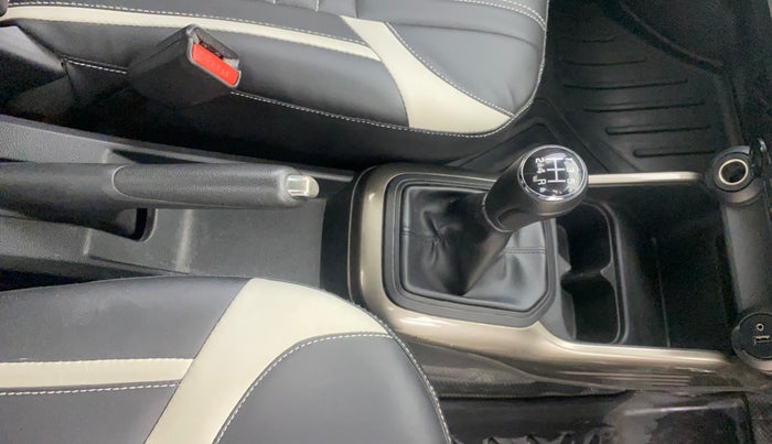 2017 Maruti IGNIS DELTA 1.2, Petrol, Manual, 85,534 km, Gear Lever