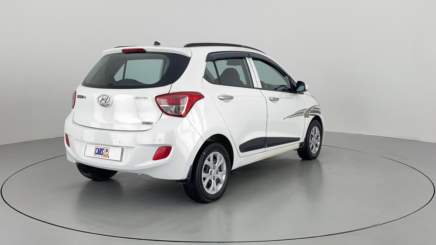 2014 Hyundai Grand i10 SPORTZ 1.1 CRDI, Diesel, Manual, Right Back Diagonal