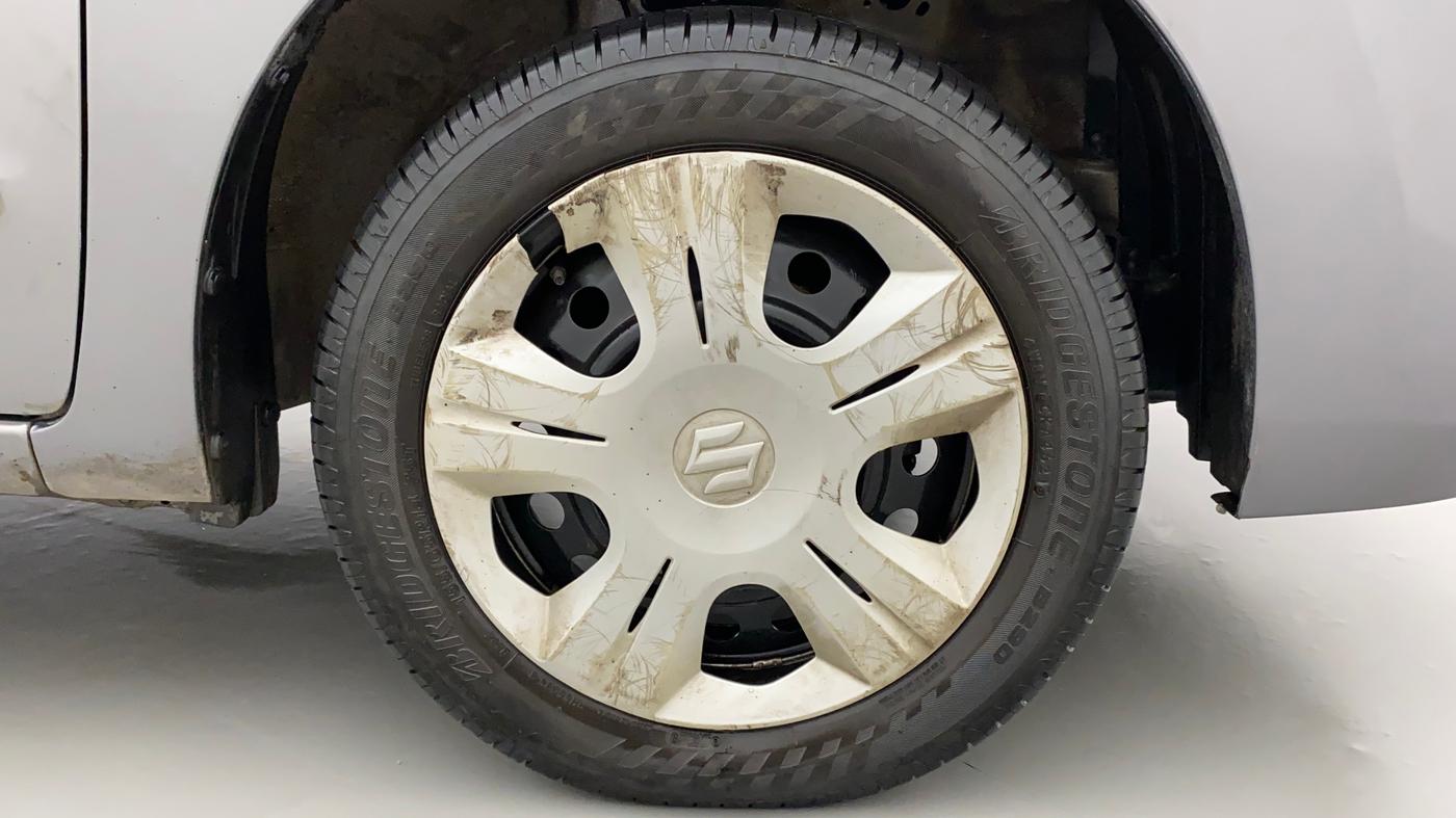 2015 Maruti Wagon R 1.0 VXI, Petrol, Manual, 79,336 km, Right Front Wheel