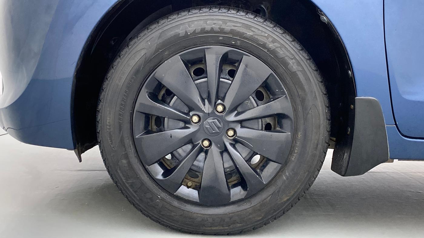 2016 Maruti Baleno DELTA 1.2 K12, Petrol, Manual, 43,897 km, Left Front Wheel