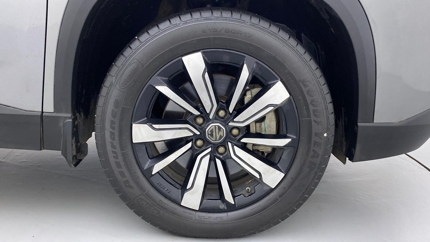2019 MG HECTOR SHARP 2.0 DIESEL, Diesel, Manual, 32,350 km, Right Front Wheel