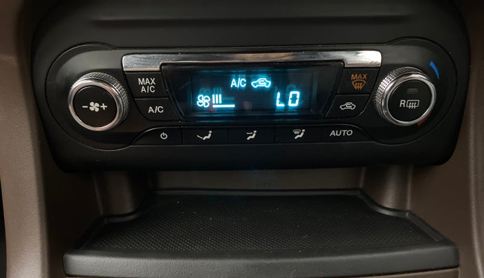 2019 Ford FREESTYLE TITANIUM 1.2 PETROL, Petrol, Manual, 26,718 km, AC Unit - Front vent has minor damage