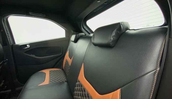 2019 Ford FREESTYLE TITANIUM 1.2 PETROL, Petrol, Manual, 26,718 km, Right Side Rear Door Cabin