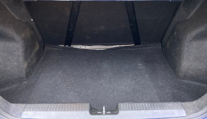 2018 Maruti Dzire VXI, Petrol, Manual, 27,567 km, Boot Inside
