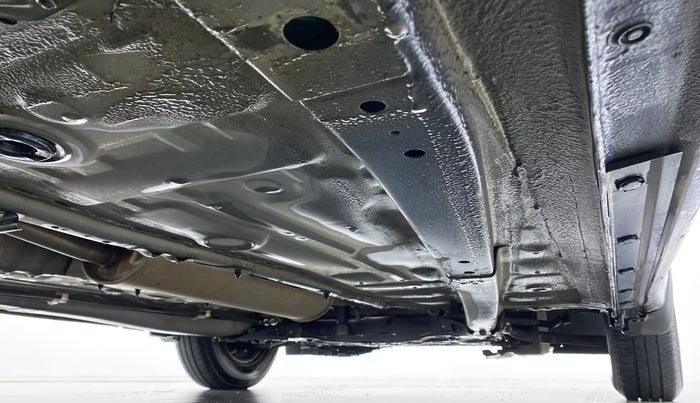 2018 Maruti Dzire VXI, Petrol, Manual, 27,567 km, Right Side Underbody