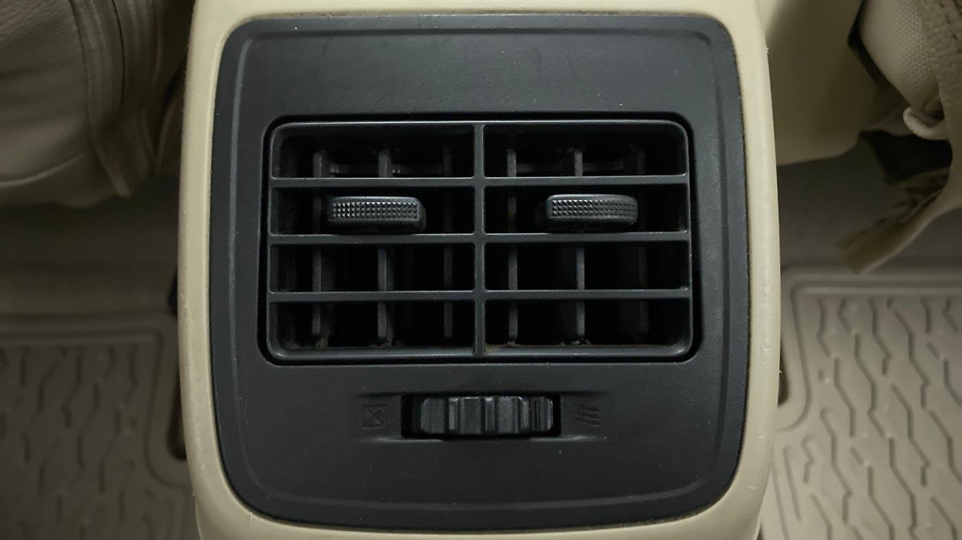 2018 Maruti Dzire VXI, Petrol, Manual, 27,567 km, Rear AC Vents