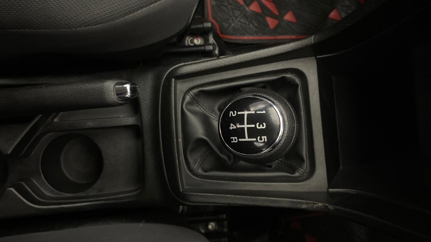 2022 Maruti Vitara Brezza ZXI PLUS, Petrol, Manual, 25,072 km, Gear Lever