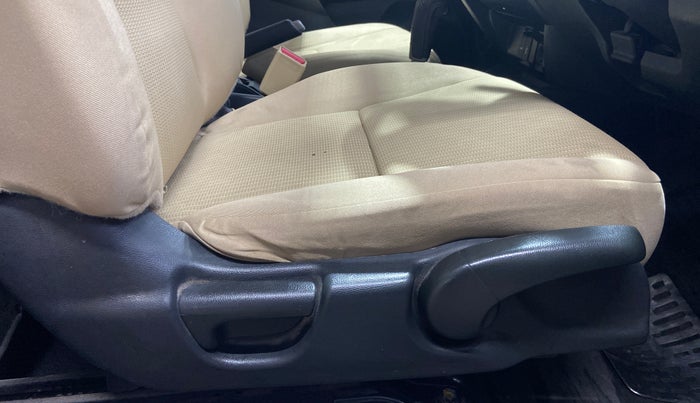 2015 Honda Jazz 1.2L I-VTEC V AT, Petrol, Automatic, 34,141 km, Driver Side Adjustment Panel