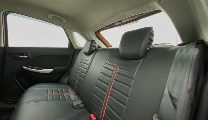 2016 Maruti Baleno DELTA PETROL 1.2, Petrol, Manual, 84,620 km, Right Side Rear Door Cabin