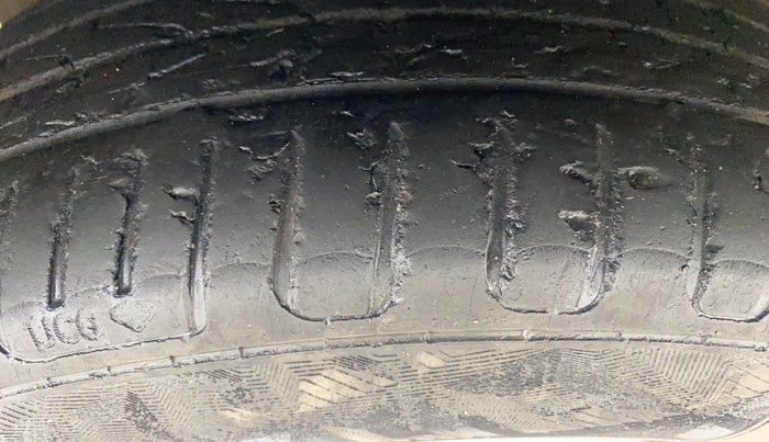2018 Tata Tiago XZ PETROL, Petrol, Manual, 1,07,695 km, Right Rear Tyre Tread