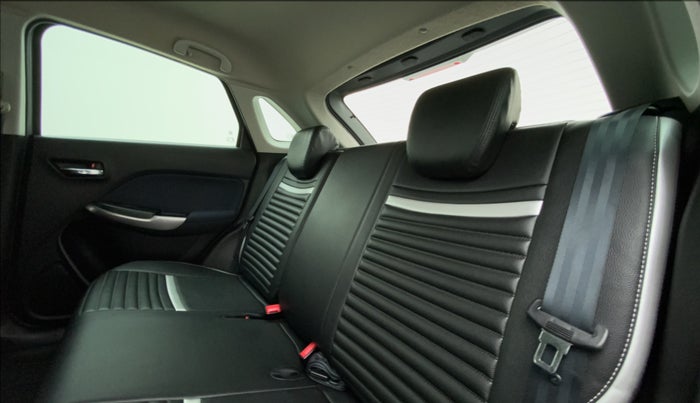 2020 Maruti Baleno ALPHA CVT PETROL 1.2, Petrol, Automatic, 52,980 km, Right Side Rear Door Cabin