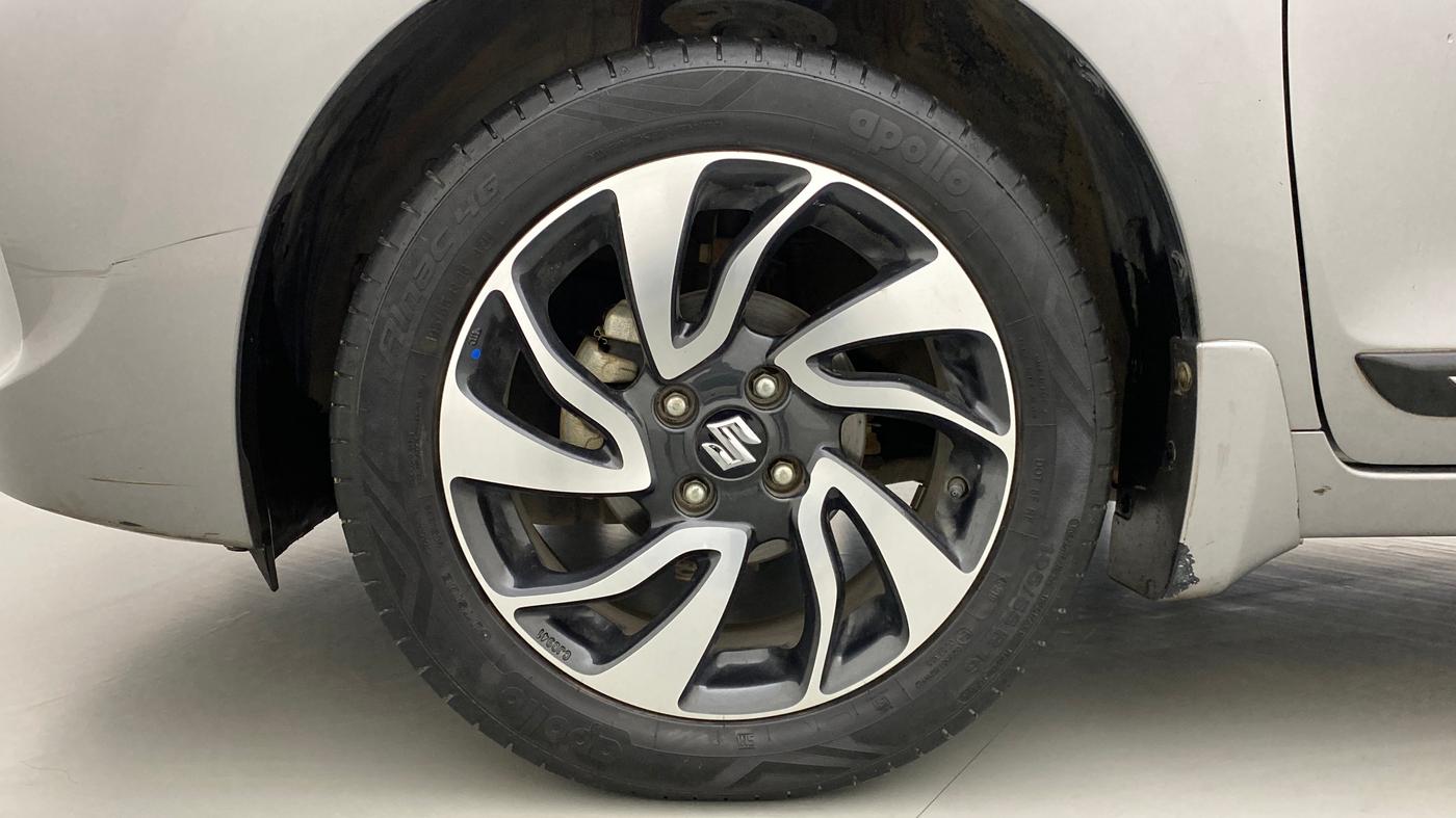 2020 Maruti Baleno ALPHA CVT PETROL 1.2, Petrol, Automatic, 52,980 km, Left Front Wheel