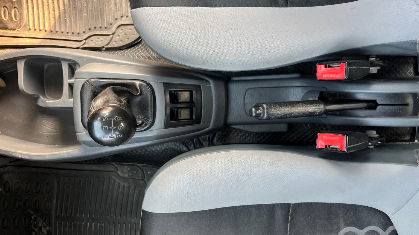 2015 Maruti Alto 800 VXI, Petrol, Manual, 86,725 km, Gear Lever