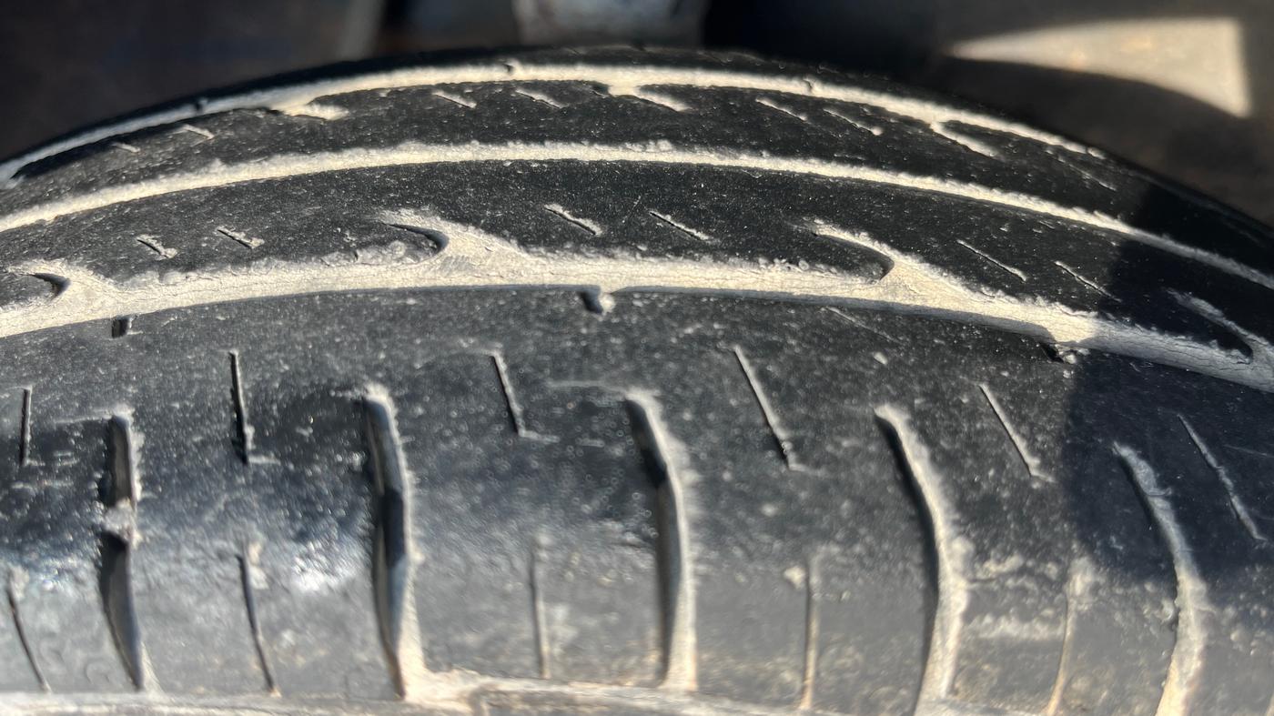 2015 Maruti Alto 800 VXI, Petrol, Manual, 86,725 km, Right Front Tyre Tread