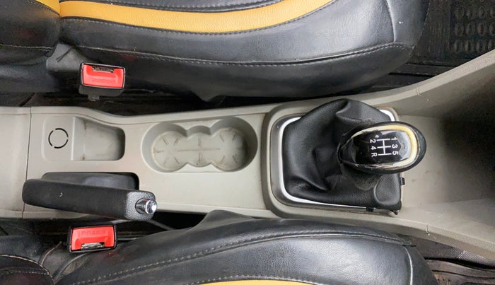 2016 Tata Tiago XZ PETROL, Petrol, Manual, 1,12,905 km, Gear Lever