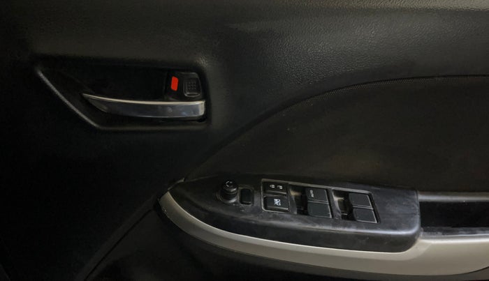 2018 Maruti Baleno DELTA PETROL 1.2, CNG, Manual, 98,195 km, Driver Side Door Panels Control