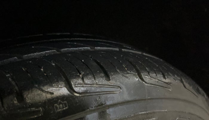 2018 Maruti Baleno DELTA PETROL 1.2, CNG, Manual, 98,195 km, Right Rear Tyre Tread