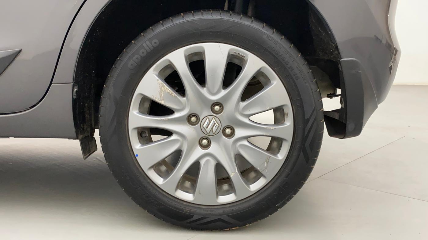 2017 Maruti Baleno ALPHA CVT PETROL 1.2, Petrol, Automatic, 95,683 km, Left Rear Wheel