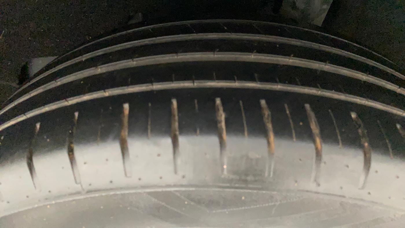 2017 Maruti Baleno ALPHA CVT PETROL 1.2, Petrol, Automatic, 95,683 km, Left Rear Tyre Tread