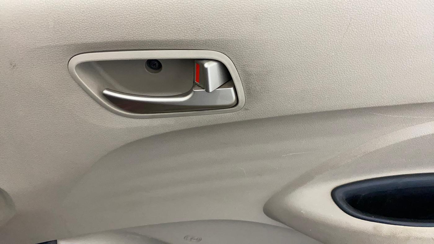 2018 Hyundai NEW SANTRO SPORTZ MT, Petrol, Manual, 38,094 km, Driver Side Door Panels Control