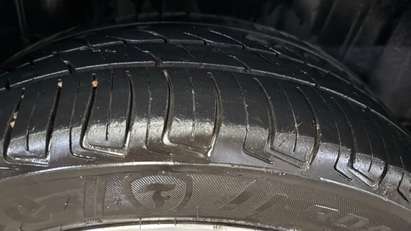 2023 Toyota Glanza G E-CNG, CNG, Manual, 73,157 km, Right Rear Tyre Tread