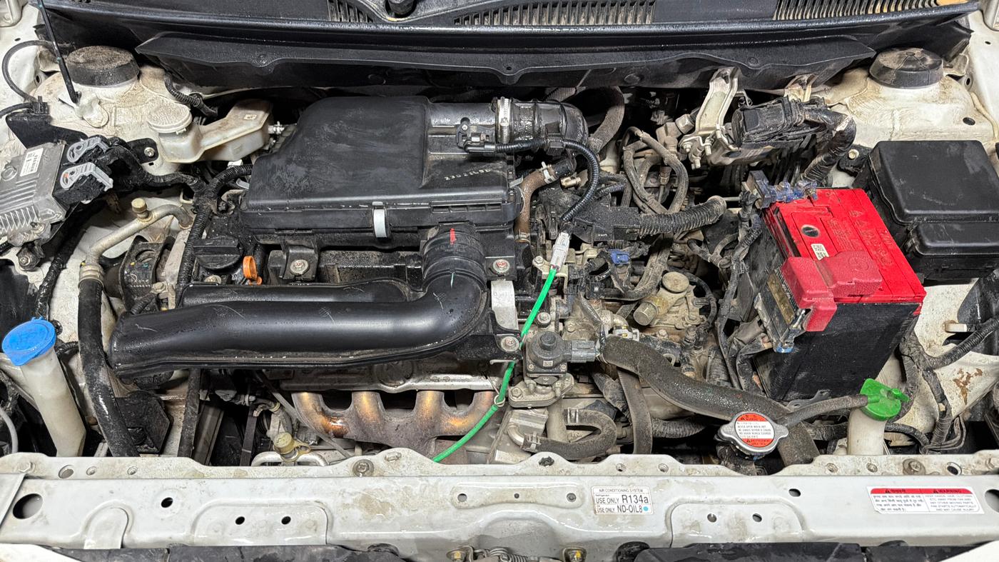 2023 Toyota Glanza G E-CNG, CNG, Manual, 73,157 km, Engine View