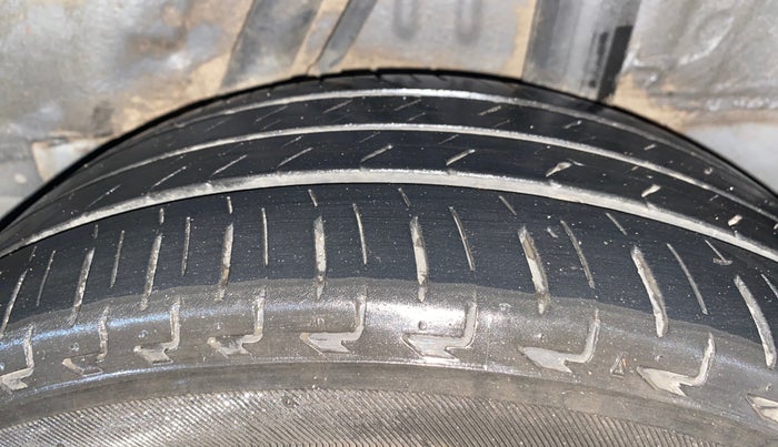 2023 Honda City 1.5L I-VTEC ZX CVT, Petrol, Automatic, 50,961 km, Left Rear Tyre Tread