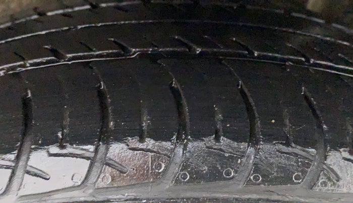 2021 Maruti Celerio VXI CNG, CNG, Manual, 24,742 km, Left Rear Tyre Tread