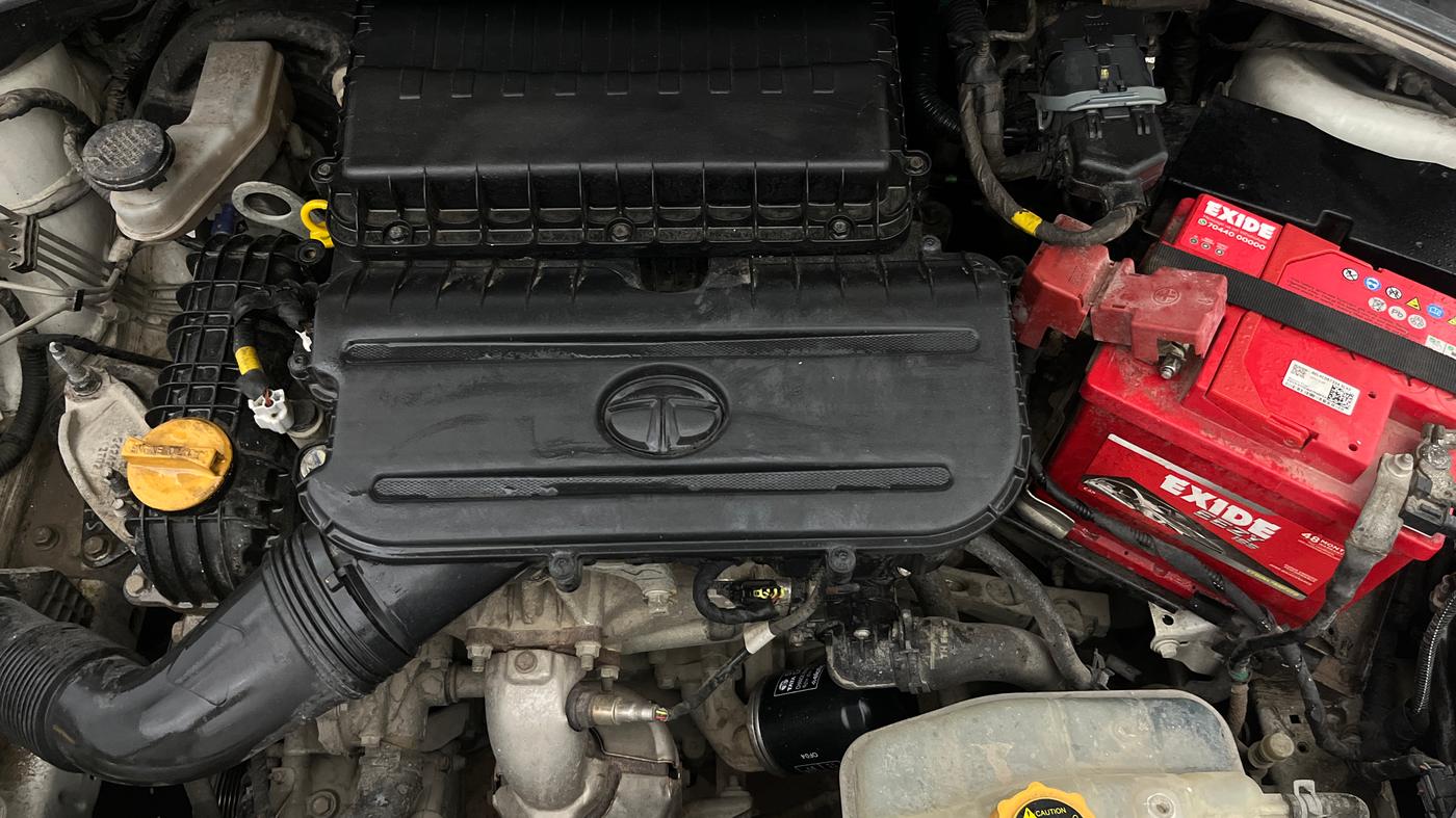 2022 Tata Tiago XE PETROL, Petrol, Manual, 37,973 km, Engine View