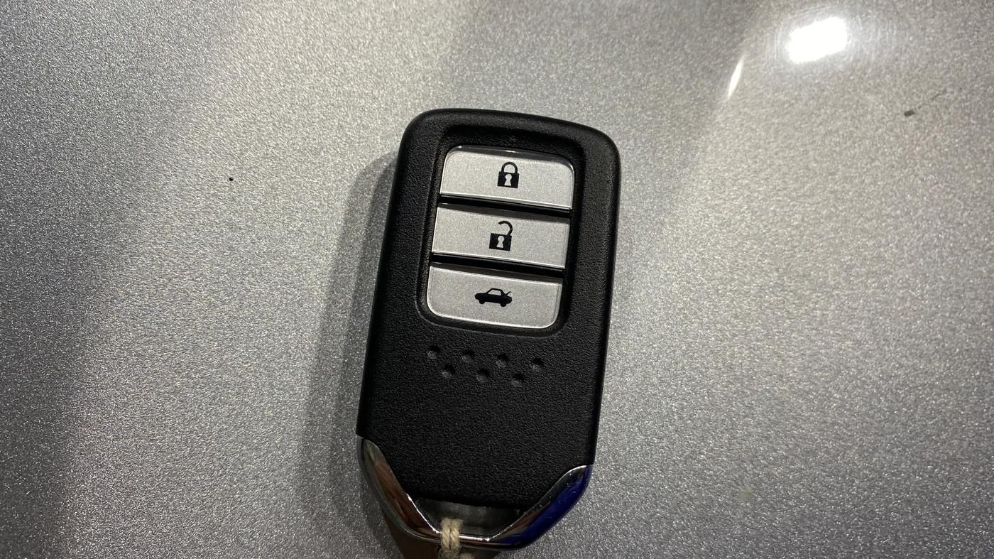 2019 Honda City 1.5L I-VTEC V MT, Petrol, Manual, 28,021 km, Key Close Up